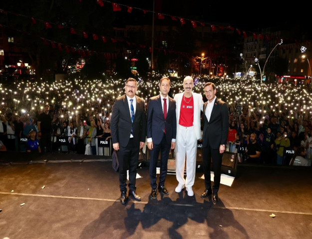 TOKAT’TA SONER SARIKABADAYI RÜZGARI